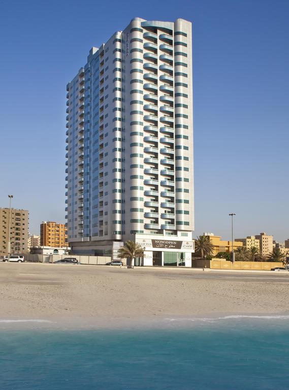 Tulip Inn Royal Suites Ajman Eksteriør billede
